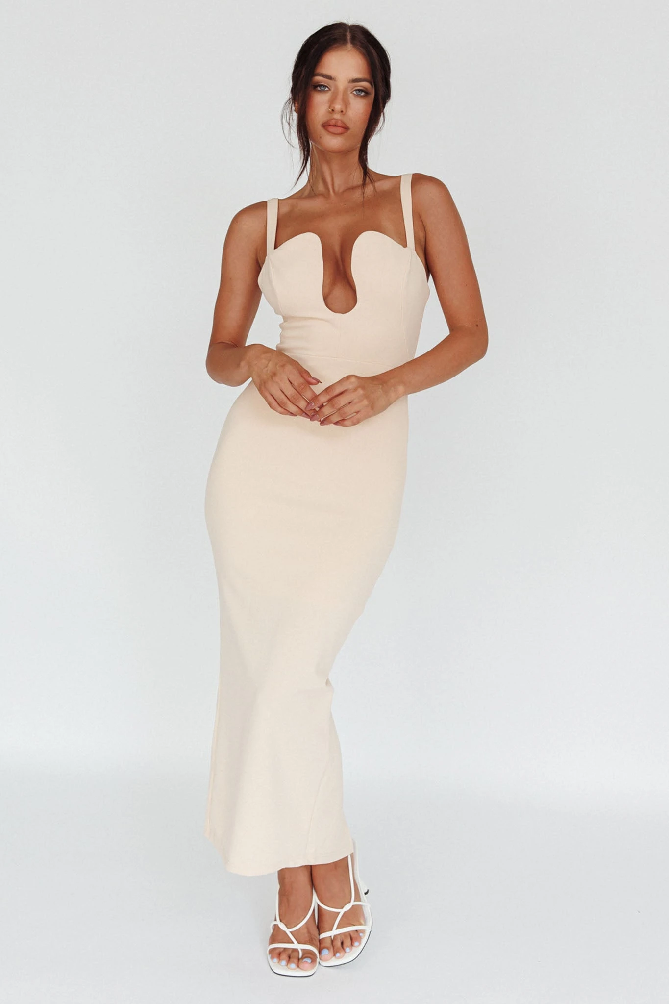 Winter Garden U-Neckline Maxi Dress Beige - Image 3