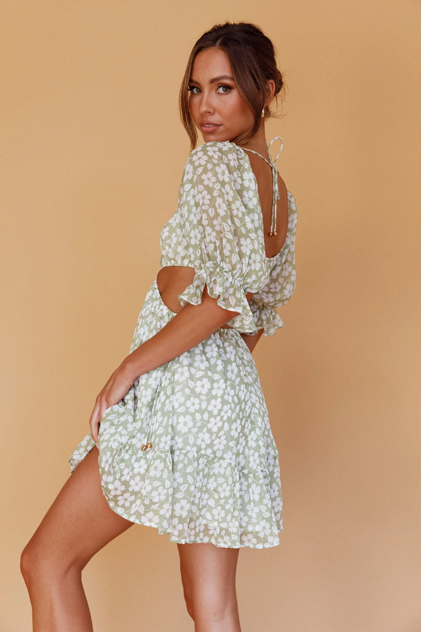 Fancy Free Puff Sleeve Cut-Out Dress Floral Green - Image 2
