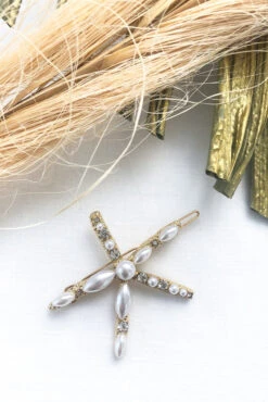 Esme Pearl Starfish Hair Pin Gold