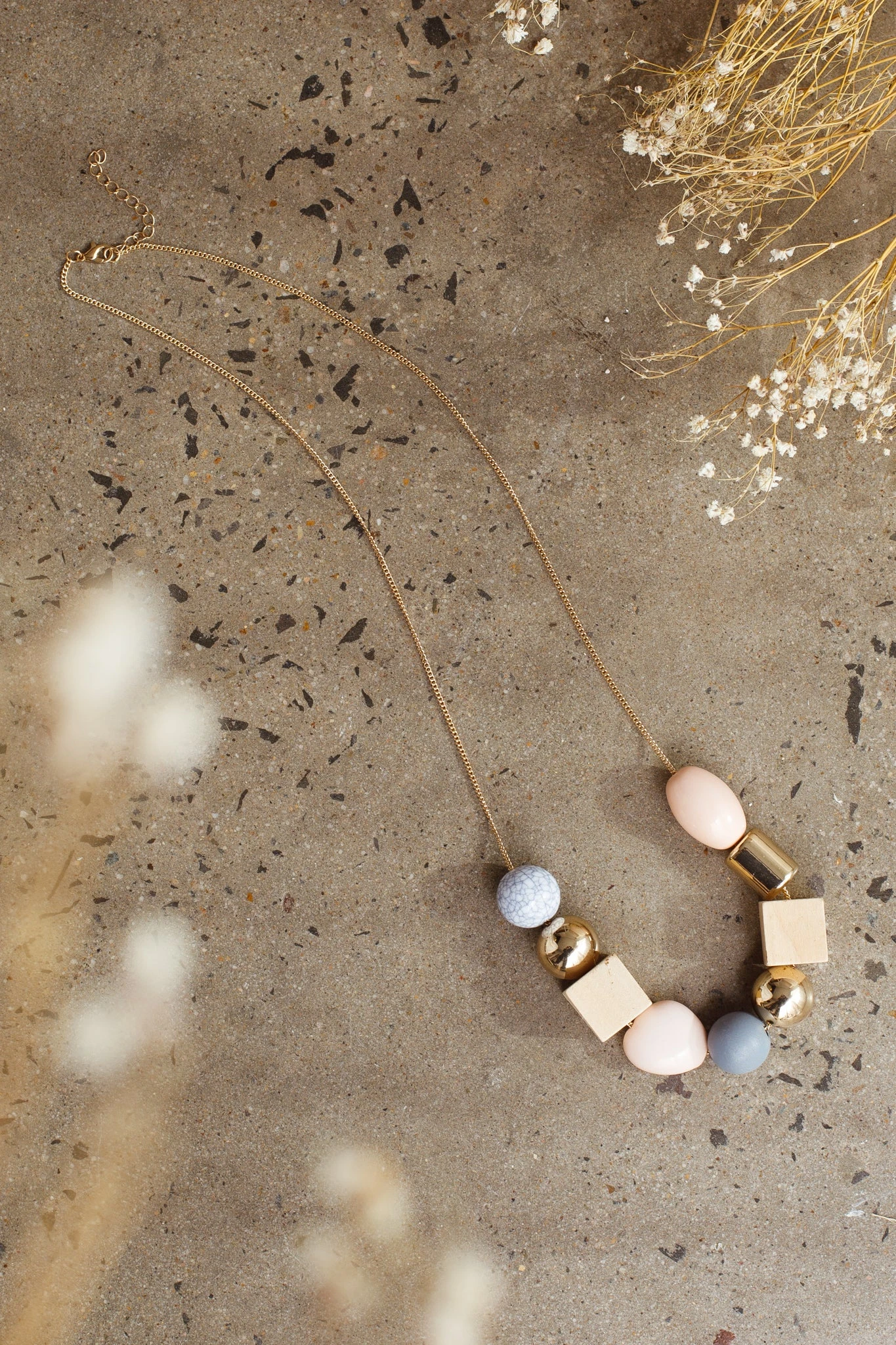 Imogen Mix Bead Necklace Pink - Image 2