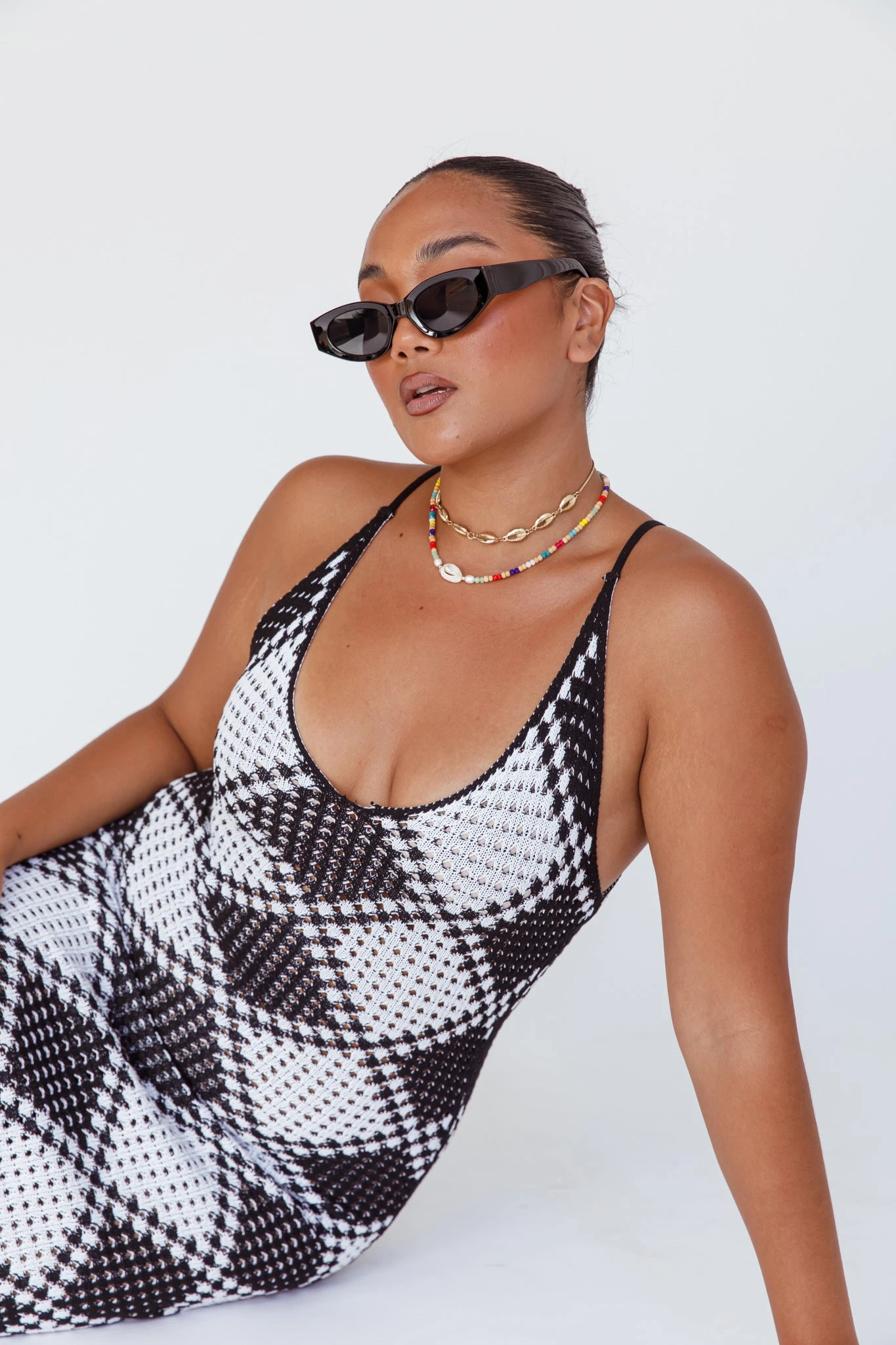 Janis Cat-eye Acetate Sunglasses Black - Image 4