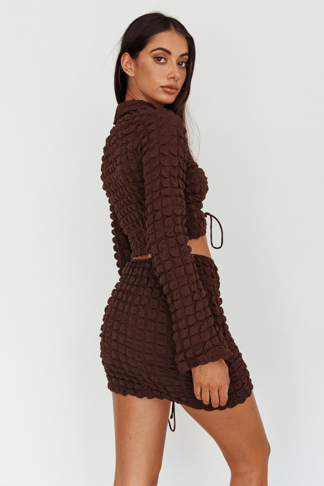 Josseline Long Sleeve Crop Top Chocolate - Image 2