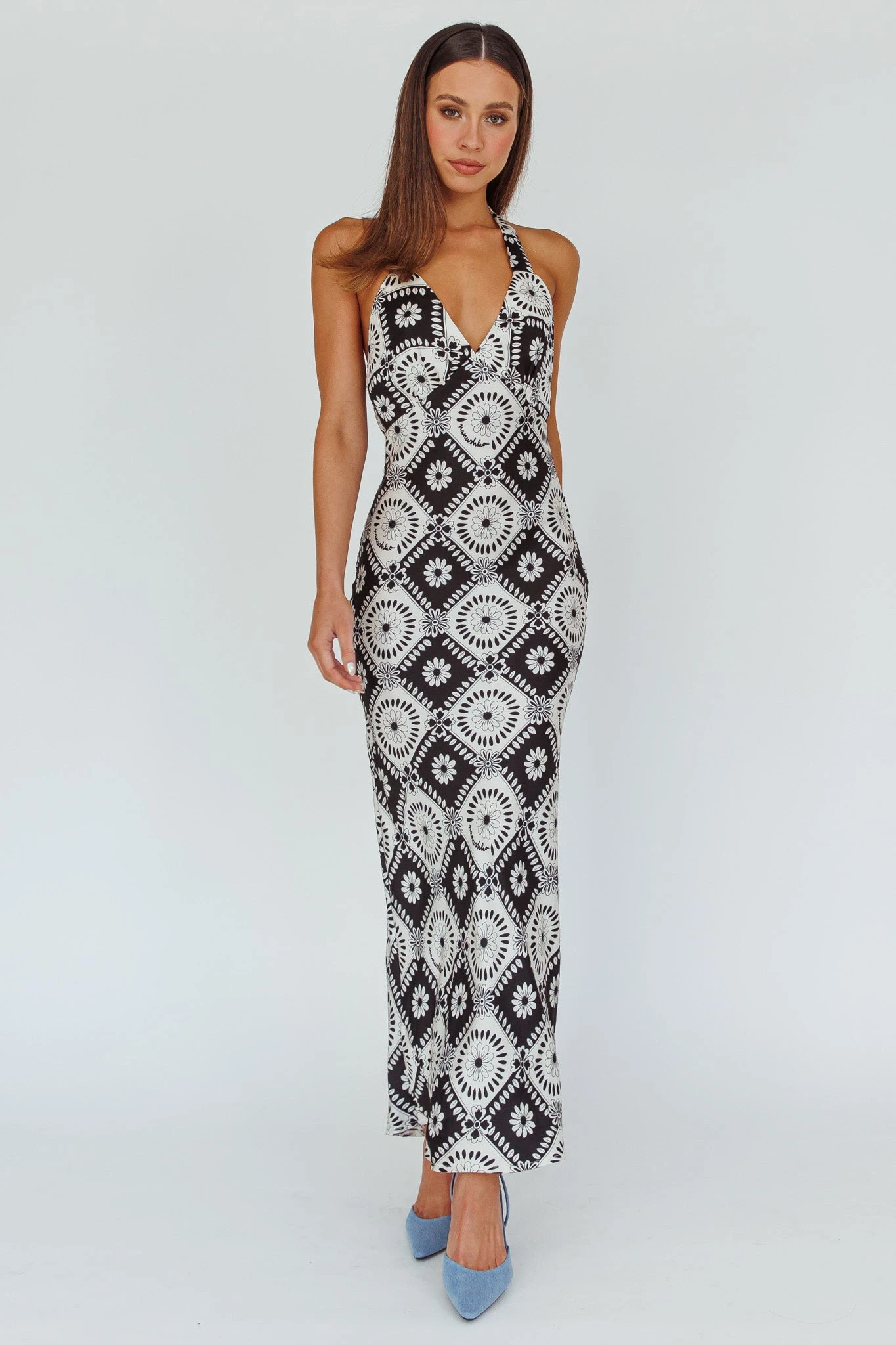 Lavara Halterneck Midi Dress Floral Black - Image 5