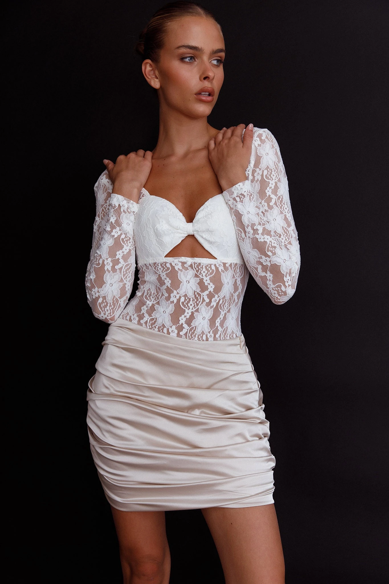 Asteria Long Sleeve Lace Bodysuit White - Image 7